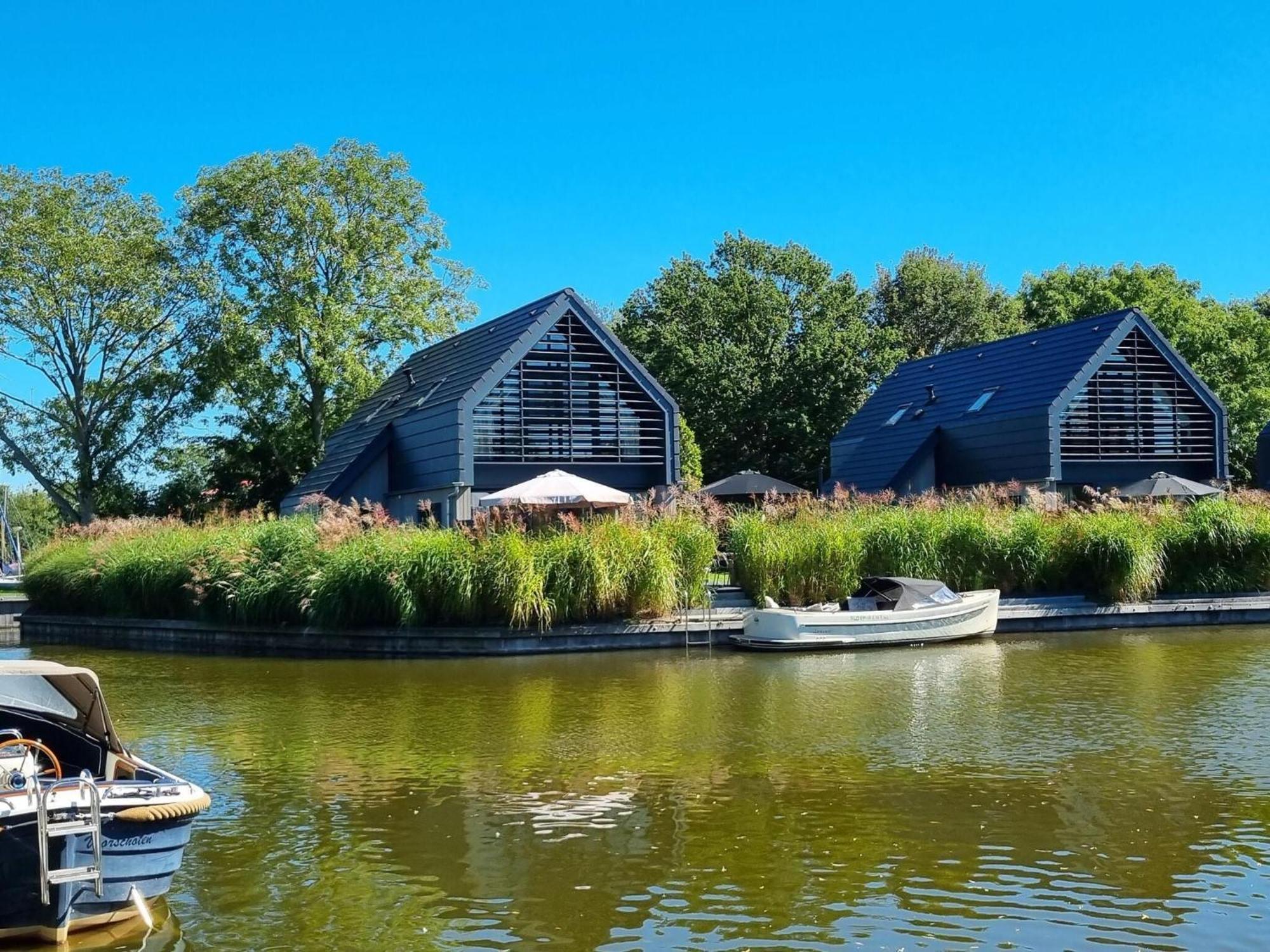 Luxurious Detached Water Villa With Jetty Balk Exterior photo